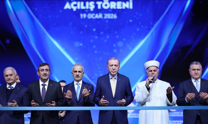 أردوغان يفتتح المدرج الثالث لمطار أسنبوغا بأنقرة
