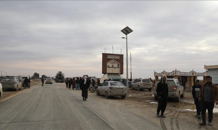 مقتل عنصر من الجيش السوري ومدني في ريف الرقة