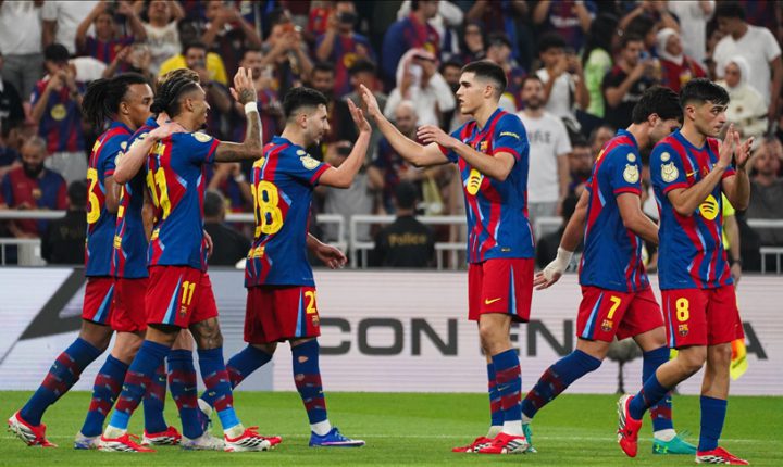 برشلونة يستعيد الصدارة من ريال مدريد و أتلتيكو مدريد يواصل مطاردة فرق الصدارة في الدوري الإسباني