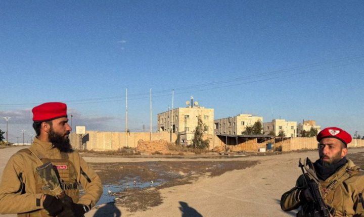 قيادات أجنبية من تنظيم ب ك ك الإرهابي  تتحكم بقرارات مركزية لقسد