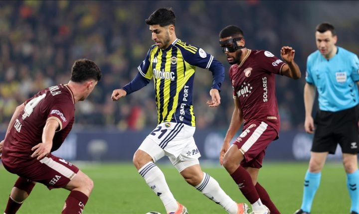 التعادل يفرض نفسه على مواجهة فنربهتشه وغوزتبة و غالاطة سراي يفوزعلى قرة جمرك وباشاك شهير يحقق انتصاره الرابع تواليا و طرابزون سبور يواصل زحفه نحو صدارة الدوري التركي