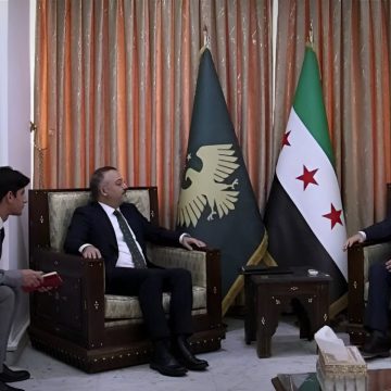 وزير الإعلام يبحث مع السفير التركي تبادل الخبرات الإعلامية