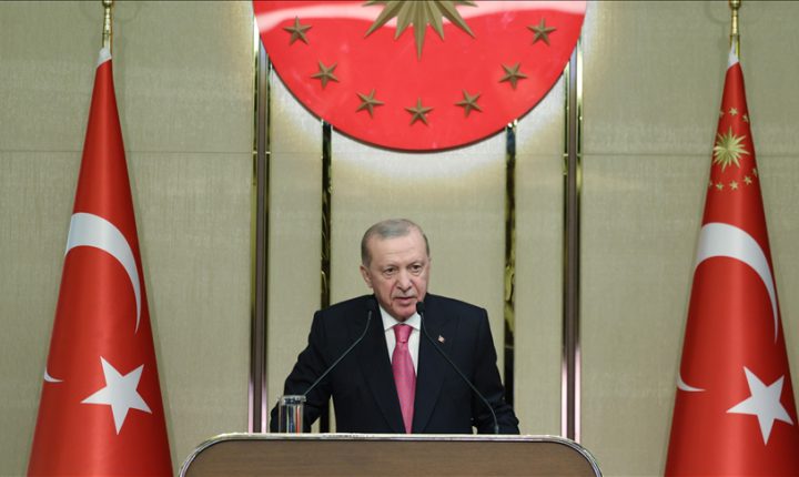 أردوغان: تركيا تشهد نهضة تاريخية بشتى المجالات ولشبابنا دور هام فيها