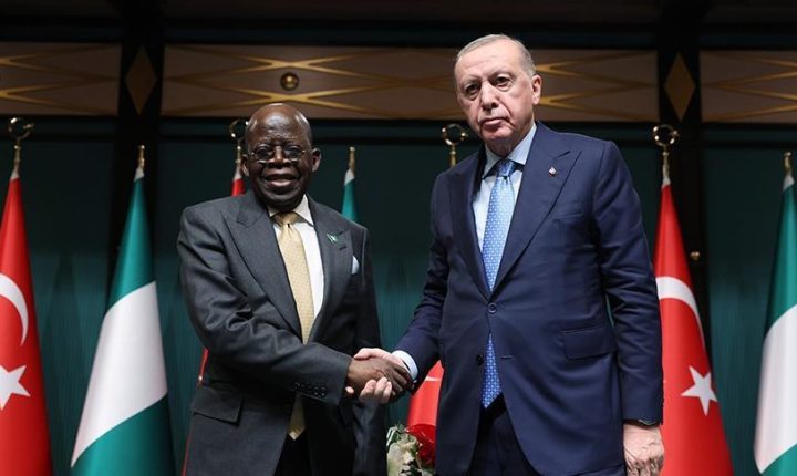 وزير داخلية نيجيريا: سنعزز علاقات التعاون الأمني مع تركيا