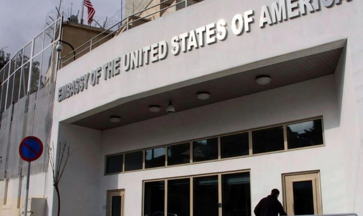 واشنطن تدرس إعادة فتح سفارتها في دمشق