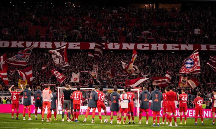 بايرن ميونخ يتخطى فيردر بريمن بثلاثية في الدوري الألماني