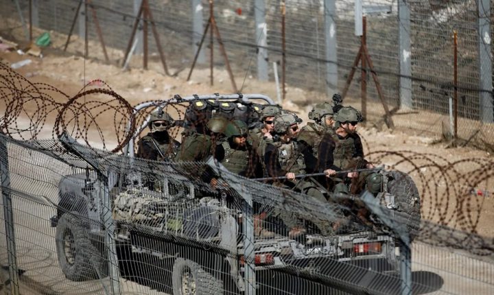 الاحتلال الإسرائيلي يتوغّل في قرية معرية بريف درعا الغربي