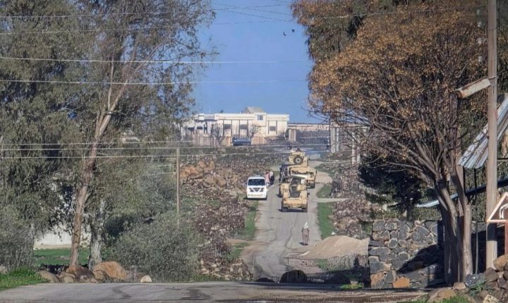 الاحتلال الإسرائيلي يعتقل شابا خلال توغل بريف القنيطرة