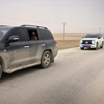 وفد من وزارة الدفاع السورية في الحسكة لبحث دمج أفراد من ب ك ك الإرهابي