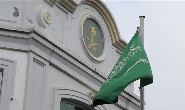 السعودية تدين هجمات إيرانية على دول عربية وتعتبرها “انتهاكا سافرا”