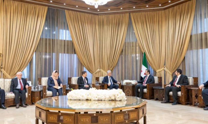 الشيباني يشيد بحقوق المواطنين الأكراد خلال لقائه وفد المجلس الوطني الكردي