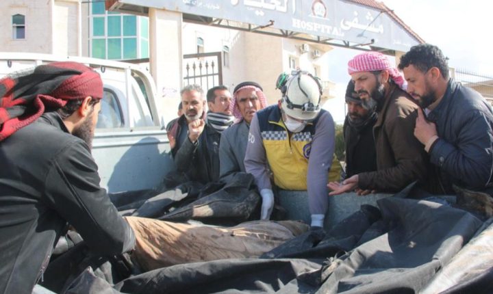 الدفاع المدني ينقل جثامين 15 ضحية قتلهم (ب ك ك الإرهابي) من عين العرب إلى حلب