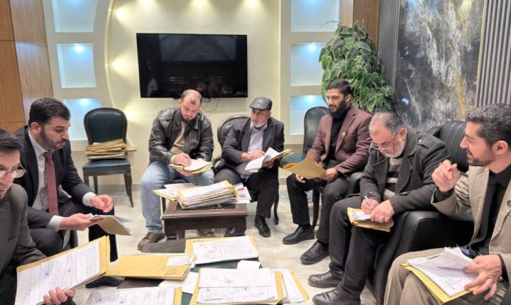 المحاكم العسكرية في المحافظات السورية تدقق ملفات النزلاء تنفيذاً لمرسوم العفو