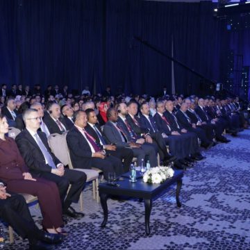 انطلاق أعمال قمة الاتصال الدولية في إسطنبول بمشاركة سوريا