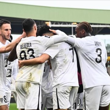 أولمبيك ليون يواصل نزيف النقاط والمغربي أمين سباعي يقود أنجير للفوز على نانت في الدوري الفرنسي