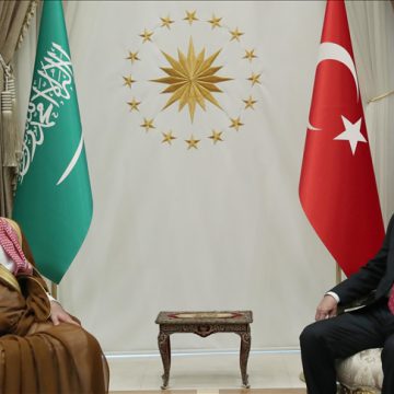 أردوغان وولي العهد السعودي يبحثان مستجدات المنطقة