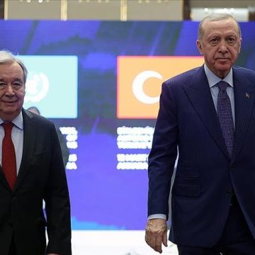 أردوغان يستقبل غوتيريش في المجمع الرئاسي بأنقرة