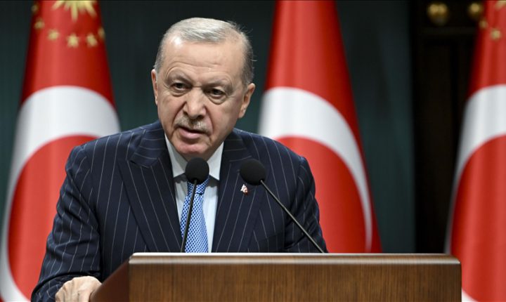 أردوغان يهنئ العالم الإسلامي بليلة القدر