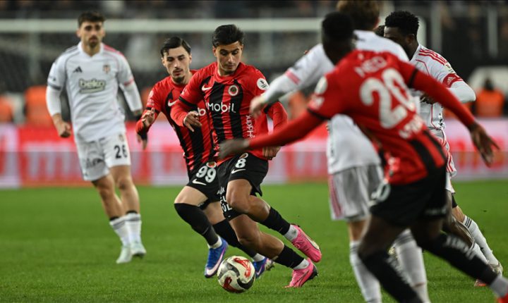 بشيكطاش يعزز موقعه في المركز الرابع و  غالاطة سراي يحكم قبضته على صدارة الدوري التركي