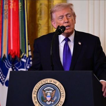 ترامب يلمح لضم فنزويلا إلى الولايات المتحدة بعد اعتقاله رئيسها