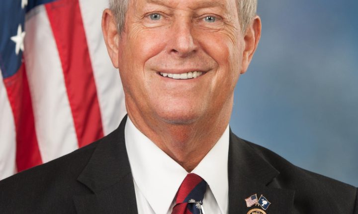 عضو مجلس الشيوخ الأمريكي: النظام الإيراني متورط في عمليات استهدفت الولايات المتحدة