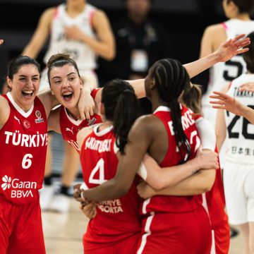 منتخب تركيا للسيدات يحجز مقعده في كأس العالم لكرة السلة
