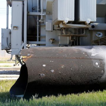 سقوط بقايا صاروخ في منطقة العتيبة في ريف دمشق أدى إلى خروج محولة كهرباء عن الخدمة