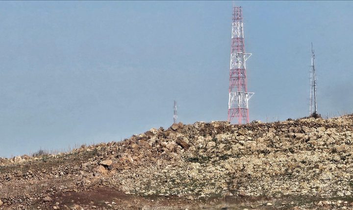 الاحتلال الإسرائيلي يهاجم مستودعات أسلحة للجيش السوري