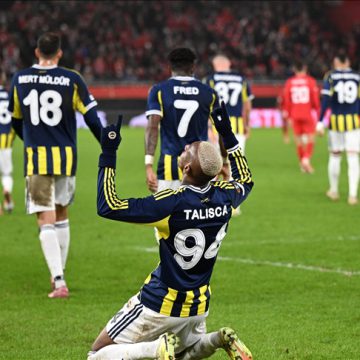 فنربهتشه يقلب الطاولة على صامسون سبور و غالاطة سراي يفوز على بيشكطاش و باشاك شهير يفوز على غوزتبة بالدوري التركي الممتاز