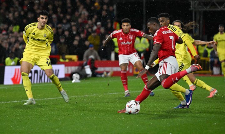 الدوري الأوروبي: فنربهتشه يودع البطولة رغم الفوز على نوتينغهام فورست