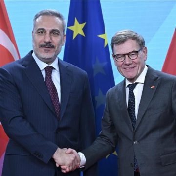 فيدان يواصل حراكا دبلوماسيا لاحتواء التصعيد بالإقليم و يبحث مع نظيره الألماني الحرب على إيران وتداعياتها