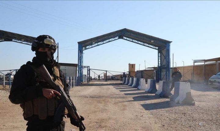 الجيش السوري يتسلم قاعدة رميلان بالحسكة بعد انسحاب التحالف الدولي