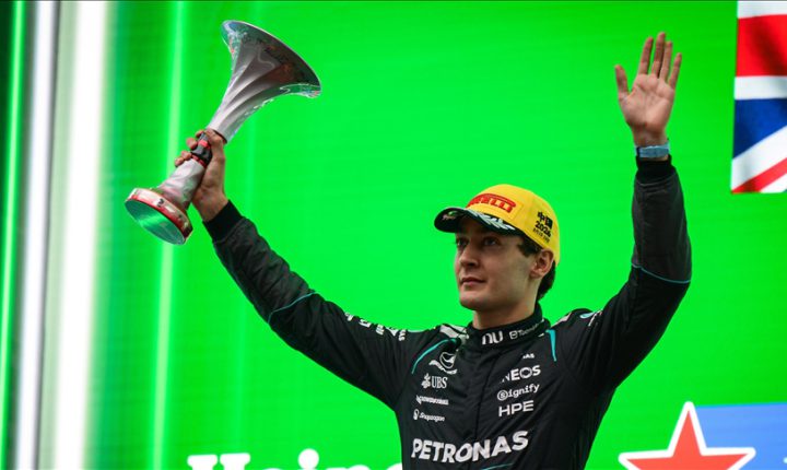 الإيطالي كيمي أنتونيلي يفوز بجائزة الصين الكبرى للفورملا 1