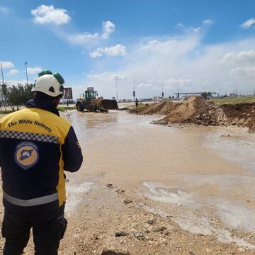 الدفاع المدني يستجيب للمنخفض الجوي في مئةٍ و ثمانيةِ مواقع