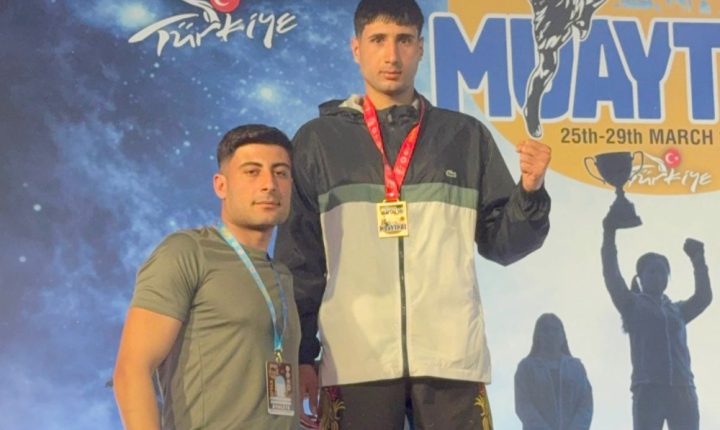 فضية لسوريا في بطولة أنطاليا الدولية للمواي تاي