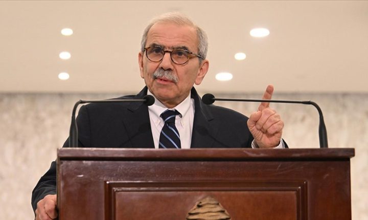 مجلس الوزراء اللبناني يعلن حظر أنشطة “حزب الله” العسكرية وحصر عمله بالسياسة