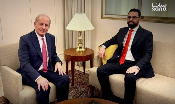 القائم بأعمال السفارة السورية في لبنان يبحث مع السفير الأمريكي القضايا المشتركة وتعزيز الحوار