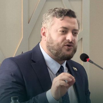 الفريق الرئاسي السوري للاندماج : العمل جارٍ لتفعيل الدوائر الرسمية في الحسكة