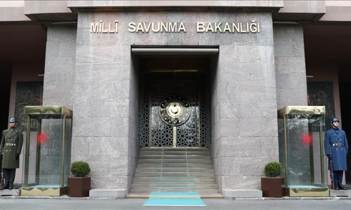 تركيا تعلن تحييد ذخيرة باليستية دخلت أجواءها من إيران