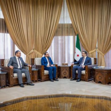 وزير الخارجية والمغتربين السوري يلتقي وزير العدل وأعضاء لجنة تقصّي الحقائق في أحداث محافظة السويداء