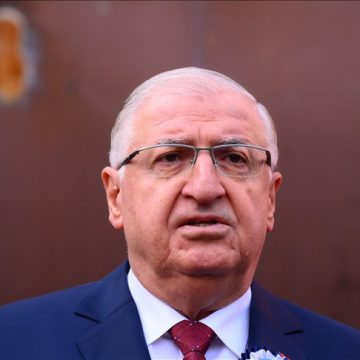 وزير الدفاع التركي يبحث مع نظيره الأذربيجاني قضايا الدفاع والأمن