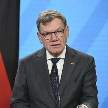 برلين: تحضيرات لعقد محادثات مباشرة بين واشنطن وطهران