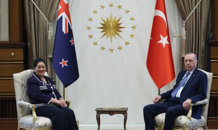 أردوغان يستقبل الحاكمة العامة لنيوزيلندا