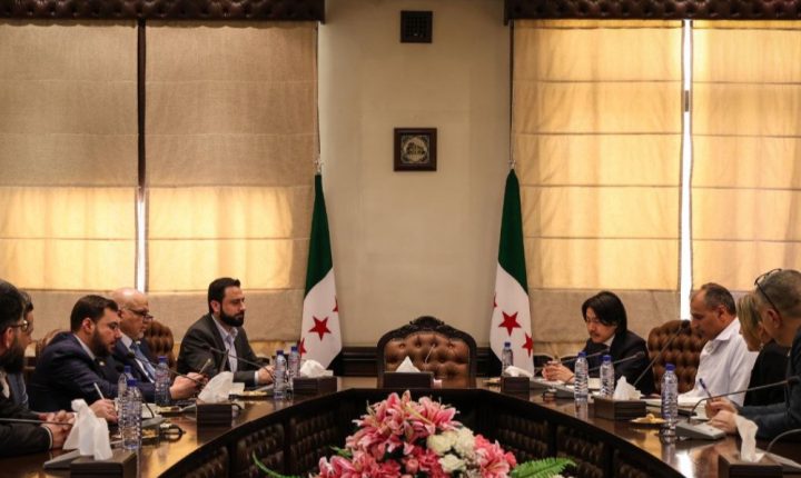 وزارة الإدارة المحلية السورية تبحث مع الأمم المتحدة تطوير إدارة قطاع الأراضي والرقمنة