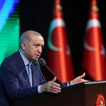 أردوغان: المسلمون يمرون بفترة عصيبة وعلينا نبذ الانقسام والخلافات