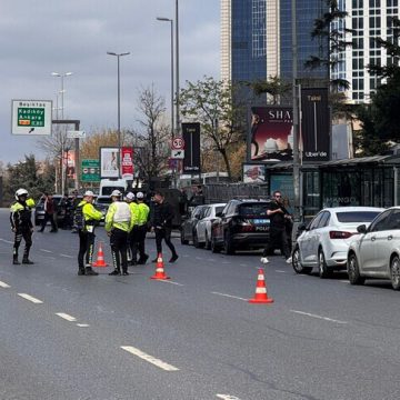 تركيا تعلن “تحييد” 3 إرهابيين باشتباك مسلح مع الشرطة في إسطنبول