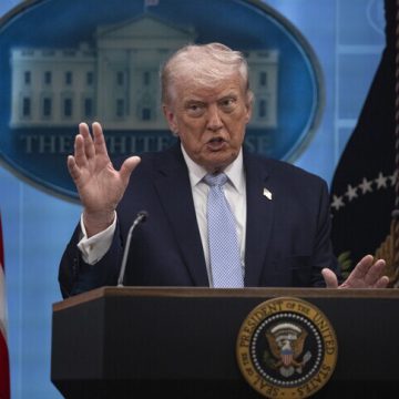 ترامب يوافق على وقف “مشروط” للضربات ضد إيران مدته أسبوعين