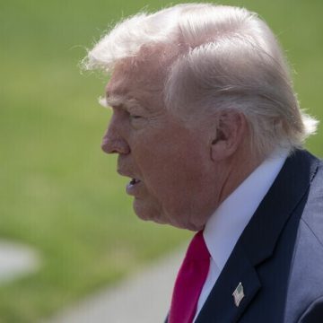 ترامب ينجو من حادث إطلاق نار ويستبعد ارتباطه بحرب إيران