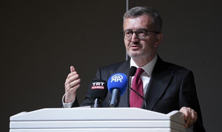 الرئاسة التركية: يجب حماية المجتمعات المسلمة من التضليل