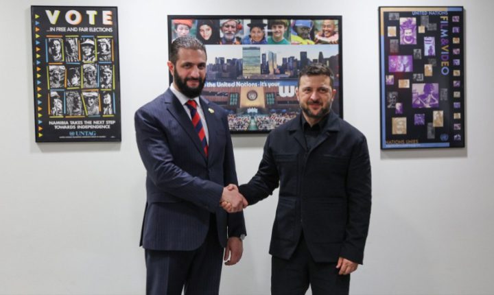 زيلينسكي يصل إلى دمشق لإجراء مباحثات مع  الشرع بالتزامن مع زيارة فيدان